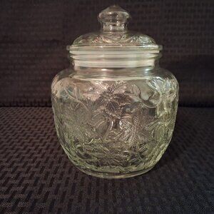 Princess House Poinsettia #5212 FANTASIA 7" Small Canister Jar w/ Lid